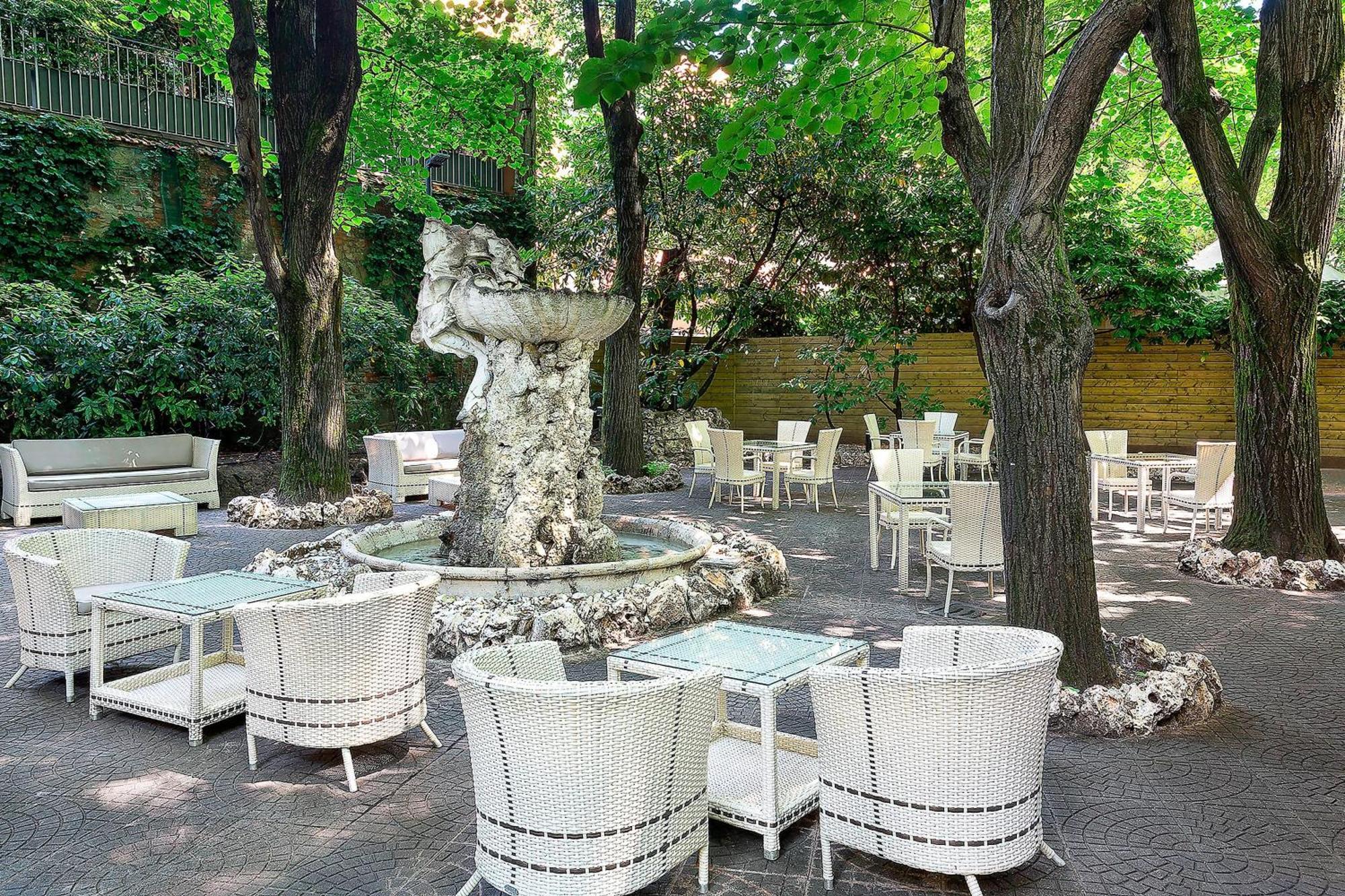 Sheraton Diana Majestic Milano Esterno foto